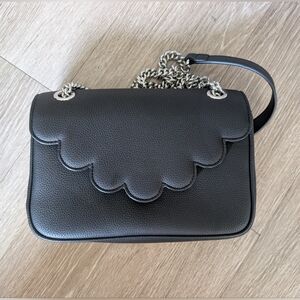 Aura Estelle Cloud Shoulder Bag | Black